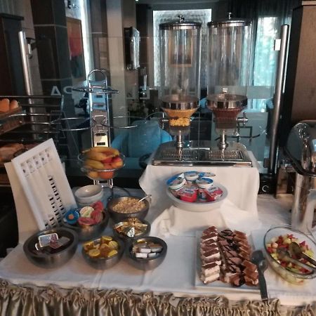 זלאטיבור Hotel And Spa Idila מראה חיצוני תמונה